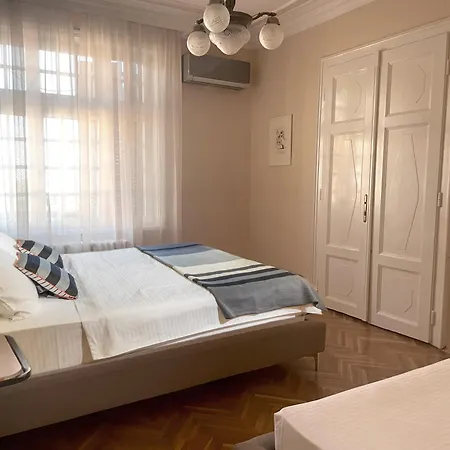 Appartamento 4 Bedroom In The Pedestrian Zone *