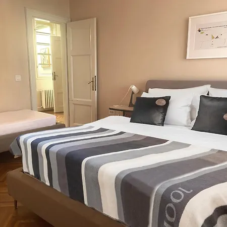 Apartmán 4 Bedroom In The Pedestrian Zone